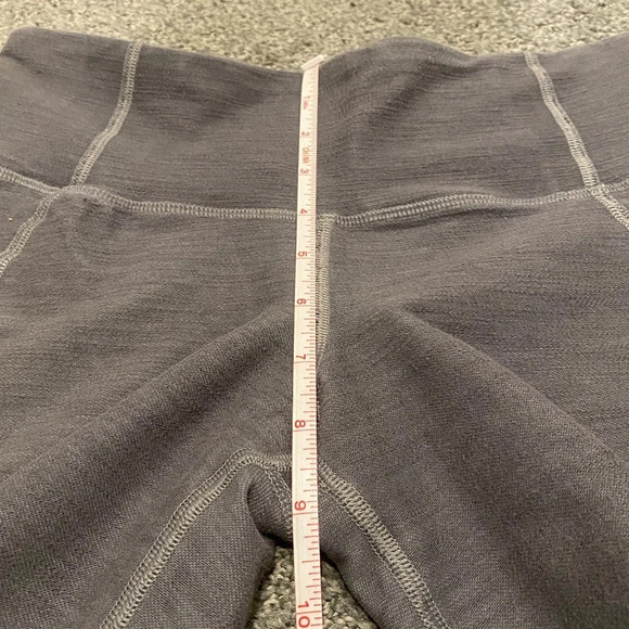 Lululemon Gather & Crow Crop *Denim Coal Fossil Slub Denim 16304 - Picture 13 of 15